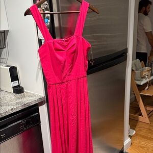 Elegant Pink Sleeveless Dress